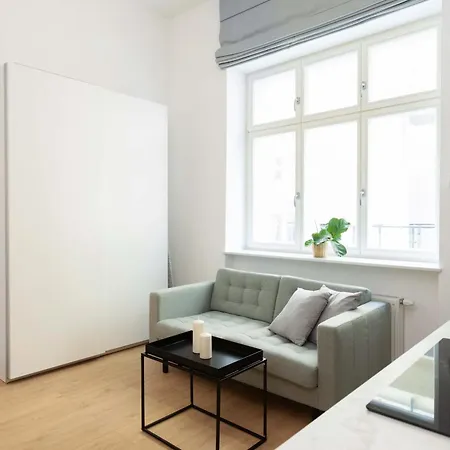 The Bank アパート ポズナン