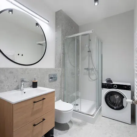 The Bank Lejlighed Poznań